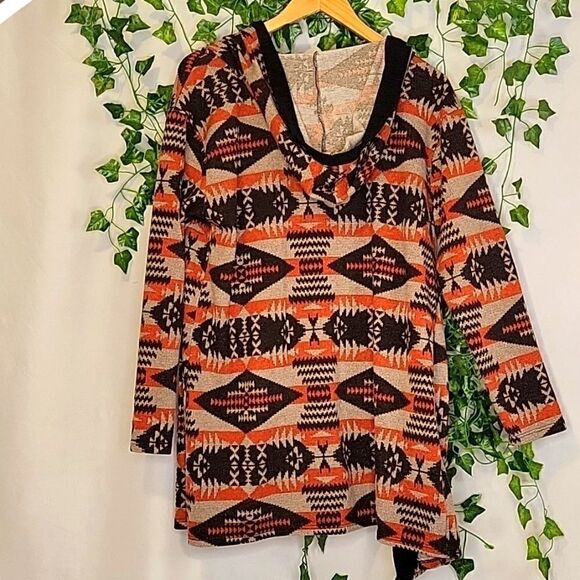 Hug+. Aztec Cardigan. Size Med/Large. EUC - Picture 3 of 7